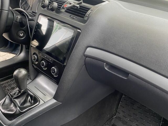 Синий Шкода 100, объемом двигателя 1.2 л и пробегом 300 тыс. км за 6000 $, фото 6 на Automoto.ua