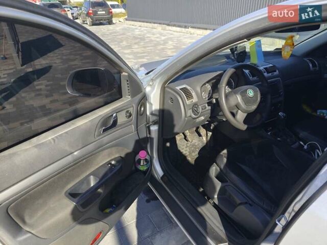 Серый Шкода 110, объемом двигателя 1.9 л и пробегом 270 тыс. км за 6800 $, фото 1 на Automoto.ua