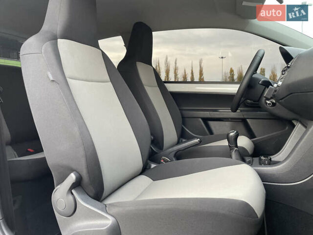 Белый Шкода Ситиго, объемом двигателя 1 л и пробегом 157 тыс. км за 5000 $, фото 21 на Automoto.ua