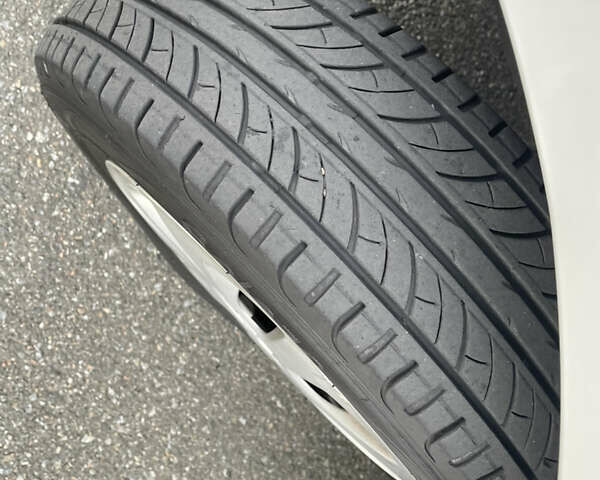 Белый Шкода Ситиго, объемом двигателя 1 л и пробегом 157 тыс. км за 5000 $, фото 35 на Automoto.ua