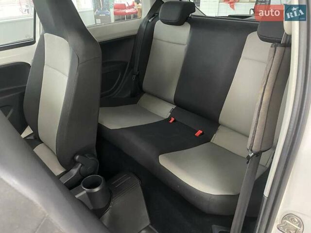 Белый Шкода Ситиго, объемом двигателя 1 л и пробегом 154 тыс. км за 5290 $, фото 23 на Automoto.ua