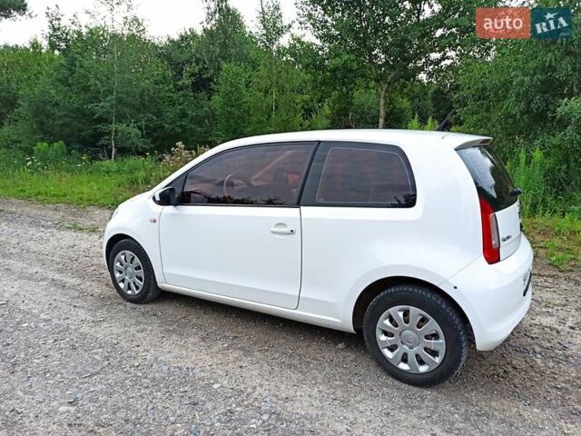 Білий Шкода Сітіго, об'ємом двигуна 1 л та пробігом 100 тис. км за 6999 $, фото 3 на Automoto.ua