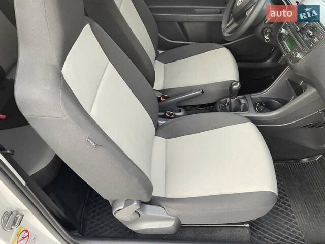 Белый Шкода Ситиго, объемом двигателя 1 л и пробегом 157 тыс. км за 5000 $, фото 20 на Automoto.ua