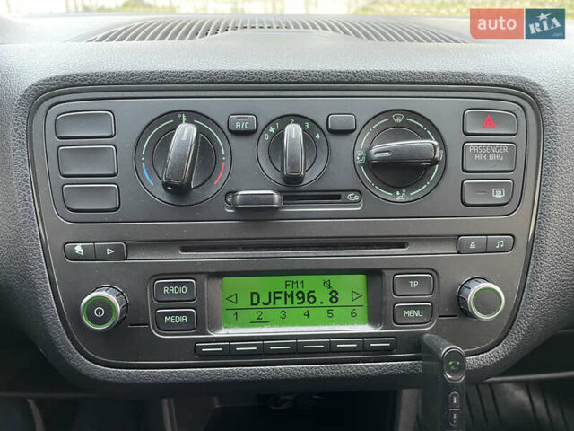 Белый Шкода Ситиго, объемом двигателя 1 л и пробегом 157 тыс. км за 5000 $, фото 29 на Automoto.ua