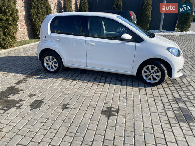 Белый Шкода Ситиго, объемом двигателя 0 л и пробегом 39 тыс. км за 11350 $, фото 8 на Automoto.ua