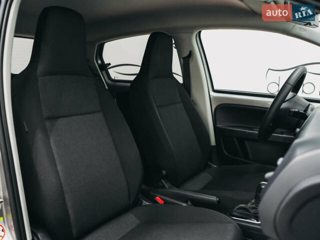Серый Шкода Ситиго, объемом двигателя 0 л и пробегом 72 тыс. км за 10539 $, фото 56 на Automoto.ua