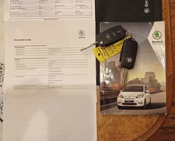 Серый Шкода Ситиго, объемом двигателя 0 л и пробегом 36 тыс. км за 9700 $, фото 4 на Automoto.ua