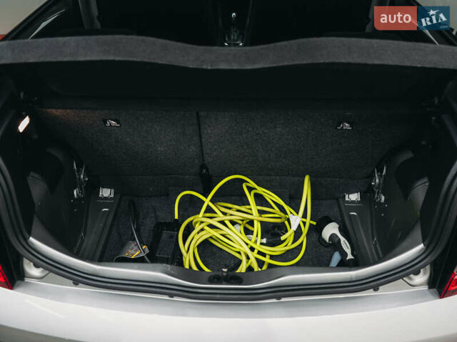 Серый Шкода Ситиго, объемом двигателя 0 л и пробегом 72 тыс. км за 10539 $, фото 49 на Automoto.ua