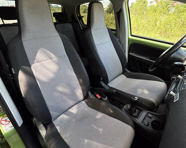 Зеленый Шкода Ситиго, объемом двигателя 1 л и пробегом 130 тыс. км за 6200 $, фото 5 на Automoto.ua