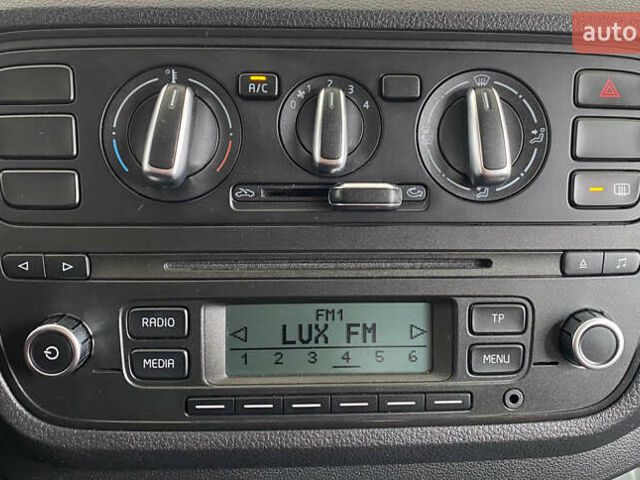 Зеленый Шкода Ситиго, объемом двигателя 1 л и пробегом 133 тыс. км за 5950 $, фото 13 на Automoto.ua