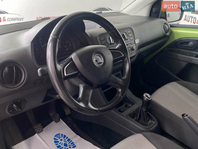 Зеленый Шкода Ситиго, объемом двигателя 1 л и пробегом 133 тыс. км за 5950 $, фото 5 на Automoto.ua