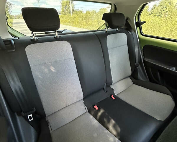 Зеленый Шкода Ситиго, объемом двигателя 1 л и пробегом 130 тыс. км за 6200 $, фото 10 на Automoto.ua