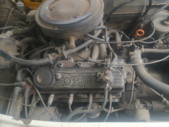 Белый Шкода Другая, объемом двигателя 1 л и пробегом 1 тыс. км за 849 $, фото 16 на Automoto.ua