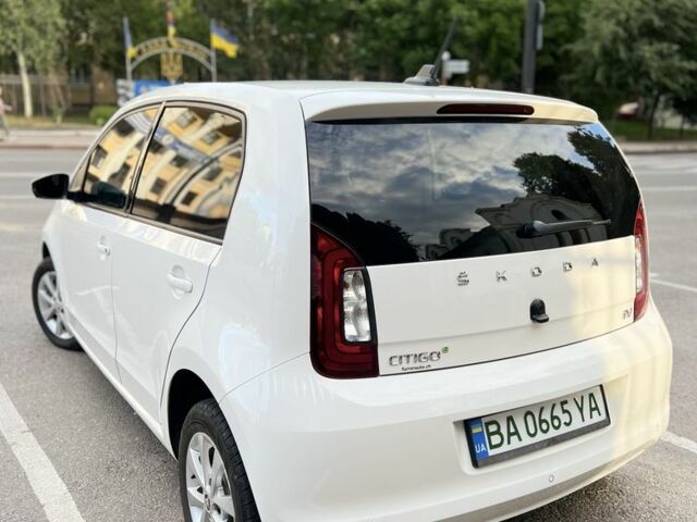 Білий Шкода Інша, об'ємом двигуна 0 л та пробігом 50 тис. км за 10420 $, фото 3 на Automoto.ua