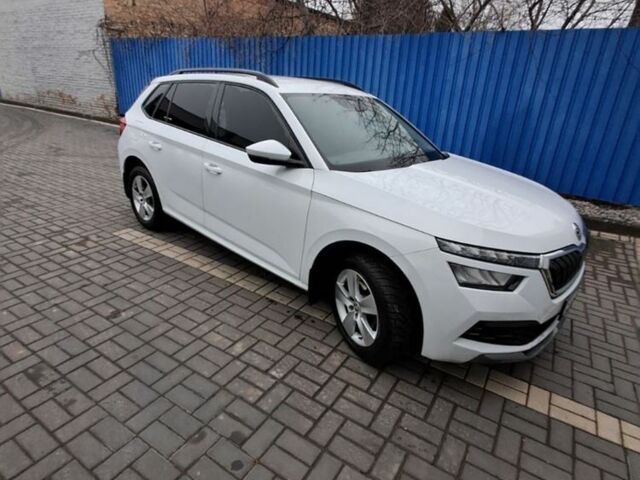 Белый Шкода Другая, объемом двигателя 1.6 л и пробегом 73 тыс. км за 18700 $, фото 1 на Automoto.ua