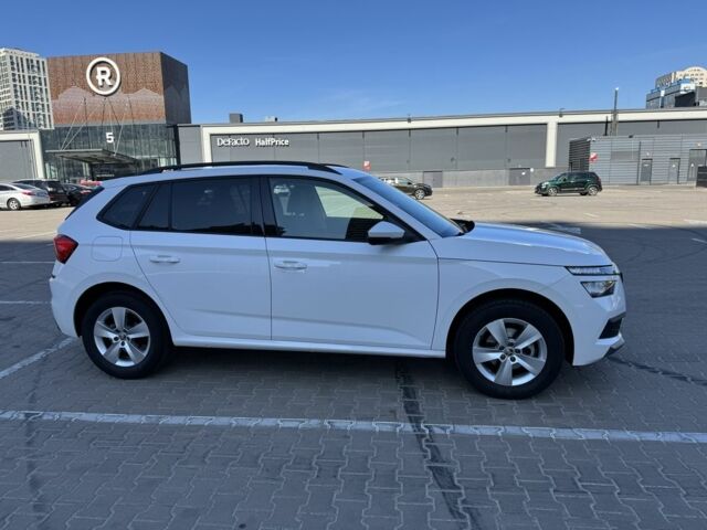 Белый Шкода Другая, объемом двигателя 1.6 л и пробегом 16 тыс. км за 21800 $, фото 3 на Automoto.ua