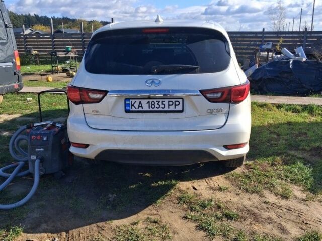 Белый Шкода Другая, объемом двигателя 0 л и пробегом 119 тыс. км за 24000 $, фото 8 на Automoto.ua