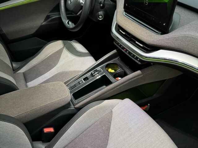 Белый Шкода Другая, объемом двигателя 0 л и пробегом 86 тыс. км за 23000 $, фото 5 на Automoto.ua