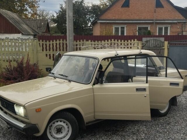 Бежевый Шкода Другая, объемом двигателя 1.3 л и пробегом 250 тыс. км за 1500 $, фото 5 на Automoto.ua