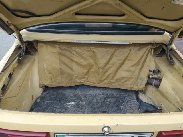 Бежевий Шкода Інша, об'ємом двигуна 0 л та пробігом 421 тис. км за 721 $, фото 4 на Automoto.ua