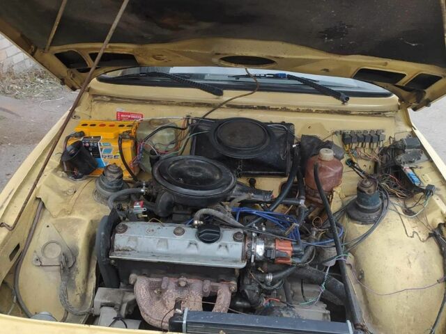 Бежевий Шкода Інша, об'ємом двигуна 0 л та пробігом 421 тис. км за 721 $, фото 5 на Automoto.ua