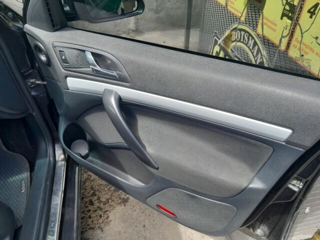 Черный Шкода Другая, объемом двигателя 1.9 л и пробегом 340 тыс. км за 6500 $, фото 7 на Automoto.ua