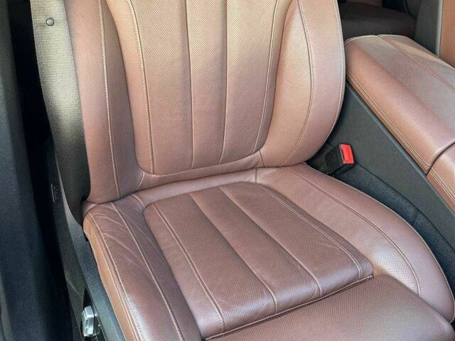 Чорний Шкода Інша, об'ємом двигуна 0 л та пробігом 75 тис. км за 67000 $, фото 11 на Automoto.ua