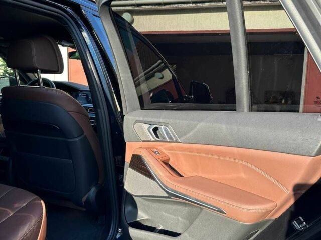 Чорний Шкода Інша, об'ємом двигуна 0 л та пробігом 75 тис. км за 67000 $, фото 2 на Automoto.ua