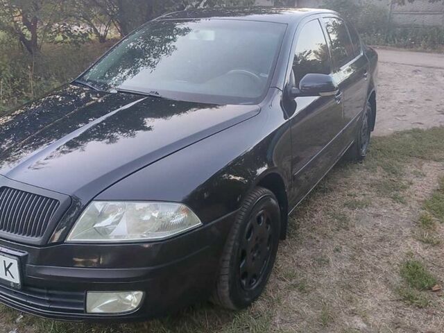 Шкода Другая 2005 в Днепре (Днепропетровске) на Automoto.ua Черный Шкода Другая, объемом двигателя 1.6 л и пробегом 264 тыс. км за 5500 $, фото 17 на Automoto.ua