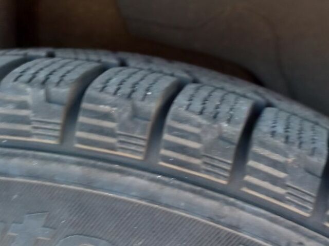 Красный Шкода Другая, объемом двигателя 1.5 л и пробегом 230 тыс. км за 2600 $, фото 3 на Automoto.ua