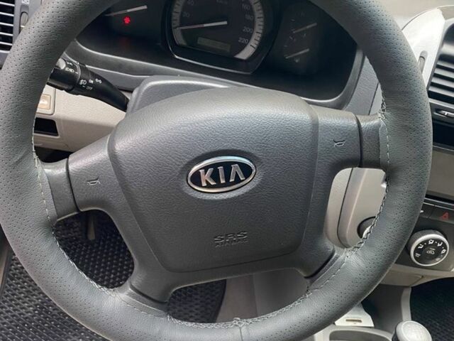 Красный Шкода Другая, объемом двигателя 1.6 л и пробегом 238 тыс. км за 4900 $, фото 4 на Automoto.ua