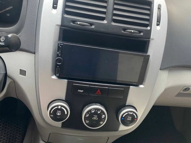 Красный Шкода Другая, объемом двигателя 1.6 л и пробегом 238 тыс. км за 4900 $, фото 5 на Automoto.ua