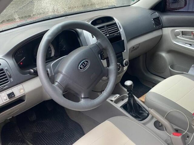 Красный Шкода Другая, объемом двигателя 1.6 л и пробегом 238 тыс. км за 4900 $, фото 3 на Automoto.ua