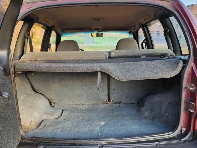 Красный Шкода Другая, объемом двигателя 1.7 л и пробегом 300 тыс. км за 3200 $, фото 11 на Automoto.ua