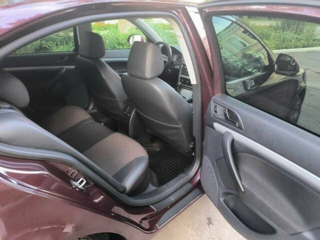 Красный Шкода Другая, объемом двигателя 0 л и пробегом 206 тыс. км за 8200 $, фото 3 на Automoto.ua