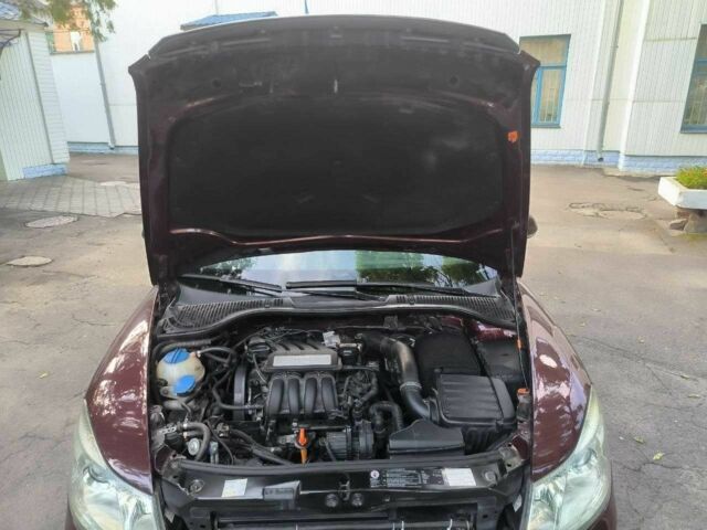 Красный Шкода Другая, объемом двигателя 0 л и пробегом 206 тыс. км за 8200 $, фото 6 на Automoto.ua