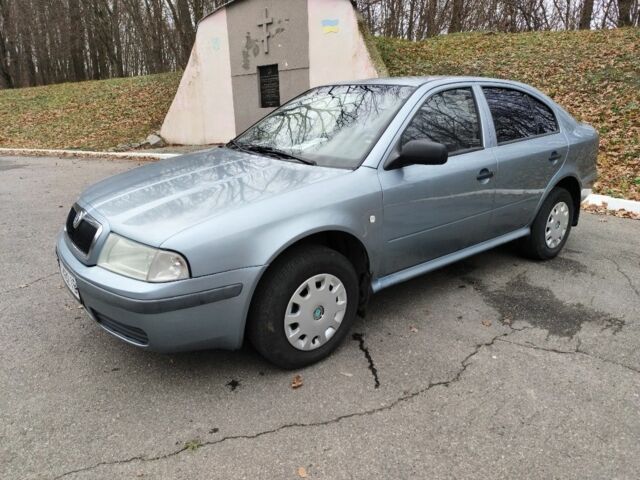 Серый Шкода Другая, объемом двигателя 1.6 л и пробегом 260 тыс. км за 4000 $, фото 7 на Automoto.ua