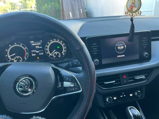 Сірий Шкода Інша, об'ємом двигуна 1.6 л та пробігом 20 тис. км за 18500 $, фото 10 на Automoto.ua