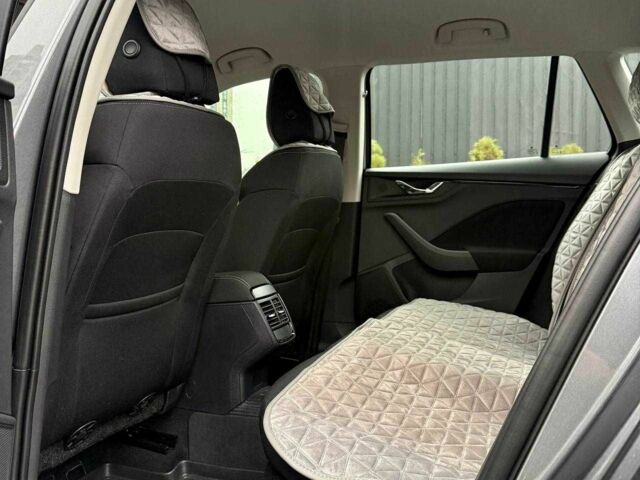 Серый Шкода Другая, объемом двигателя 1.6 л и пробегом 6 тыс. км за 21800 $, фото 15 на Automoto.ua