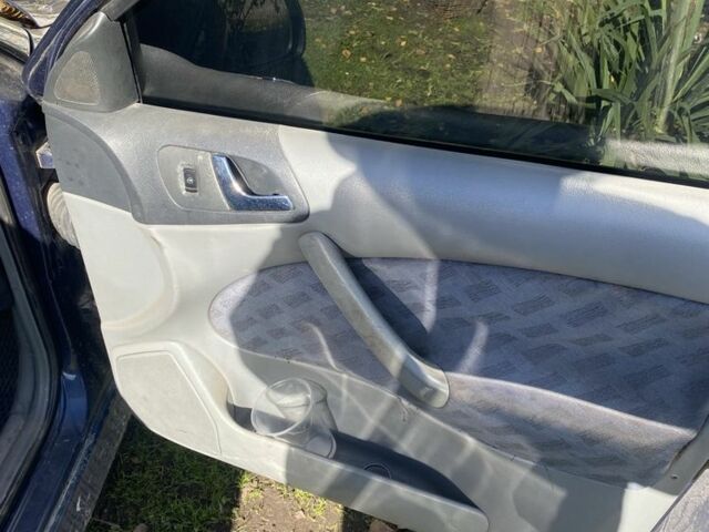 Серый Шкода Другая, объемом двигателя 1.9 л и пробегом 518 тыс. км за 2200 $, фото 2 на Automoto.ua