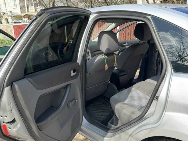 Сірий Шкода Інша, об'ємом двигуна 0 л та пробігом 309 тис. км за 3980 $, фото 11 на Automoto.ua