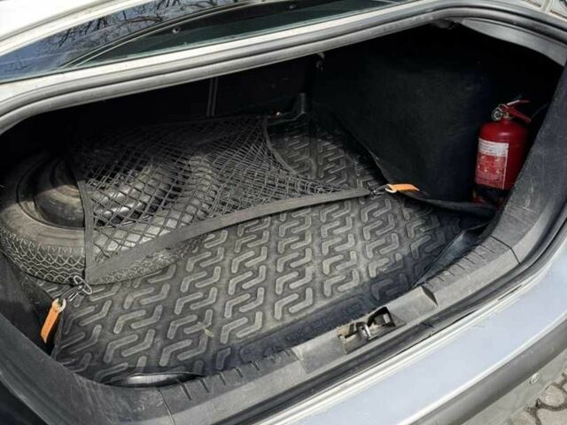 Сірий Шкода Інша, об'ємом двигуна 0 л та пробігом 309 тис. км за 3980 $, фото 13 на Automoto.ua