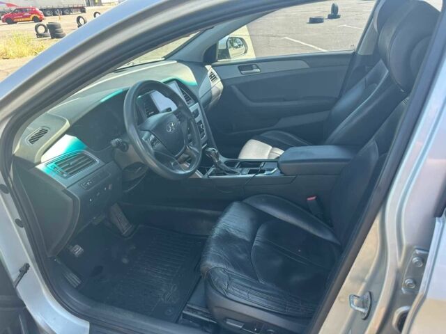 Серый Шкода Другая, объемом двигателя 0 л и пробегом 385 тыс. км за 9300 $, фото 3 на Automoto.ua