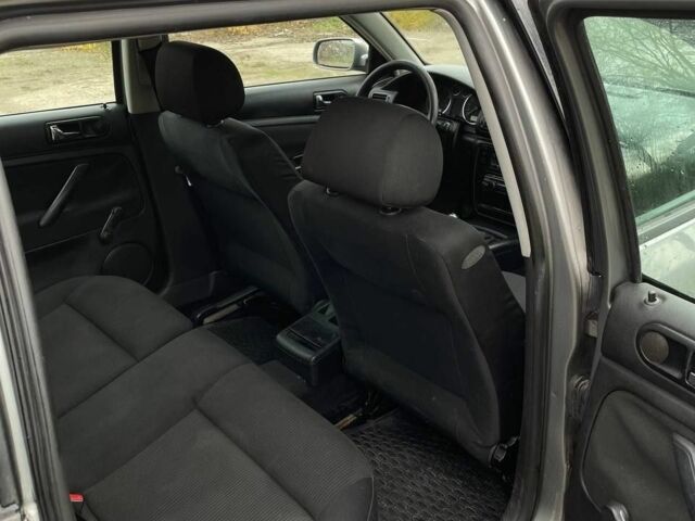 Серый Шкода Другая, объемом двигателя 0 л и пробегом 44 тыс. км за 2200 $, фото 4 на Automoto.ua