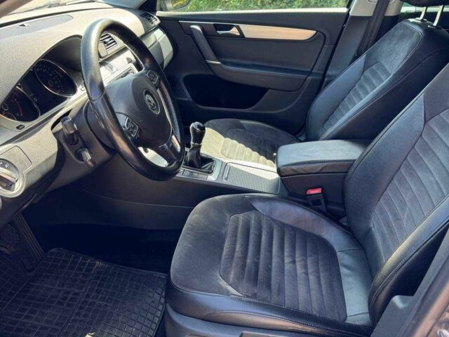 Сірий Шкода Інша, об'ємом двигуна 0 л та пробігом 317 тис. км за 9999 $, фото 9 на Automoto.ua