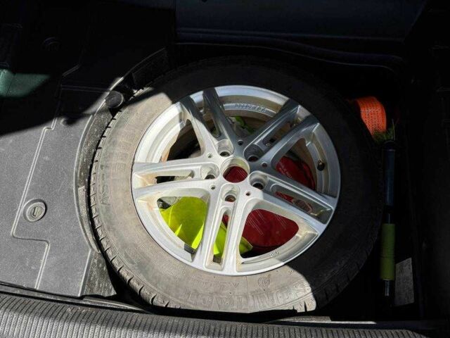 Сірий Шкода Інша, об'ємом двигуна 0 л та пробігом 317 тис. км за 9999 $, фото 10 на Automoto.ua