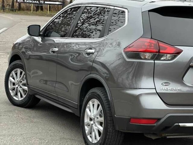 Сірий Шкода Інша, об'ємом двигуна 0 л та пробігом 162 тис. км за 13700 $, фото 5 на Automoto.ua