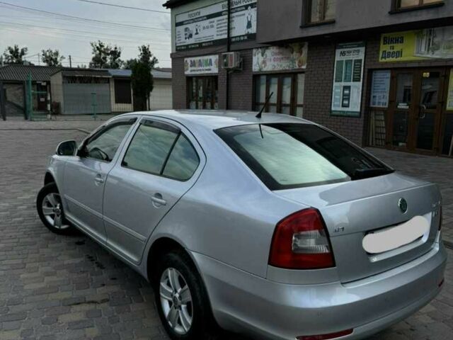 Сірий Шкода Інша, об'ємом двигуна 0 л та пробігом 260 тис. км за 8000 $, фото 1 на Automoto.ua