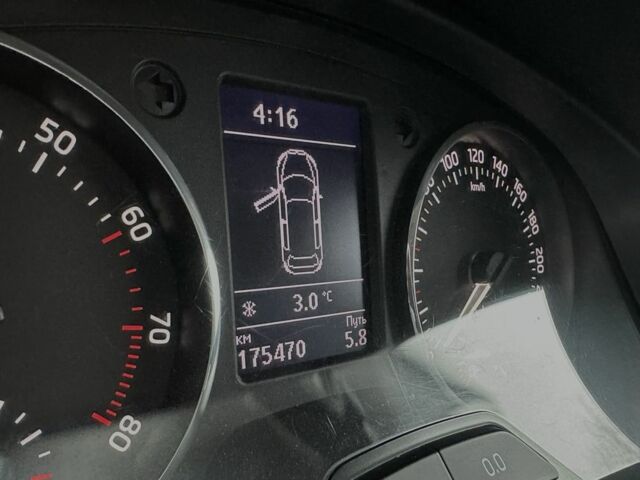 Синий Шкода Другая, объемом двигателя 1.2 л и пробегом 175 тыс. км за 8750 $, фото 22 на Automoto.ua