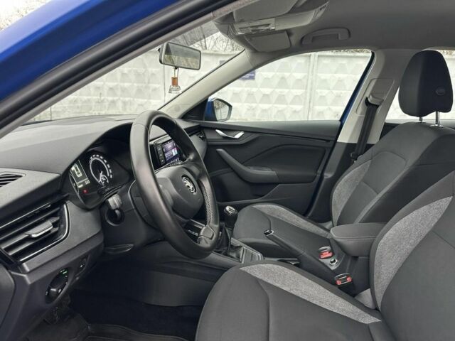 Синій Шкода Інша, об'ємом двигуна 1.6 л та пробігом 246 тис. км за 12200 $, фото 6 на Automoto.ua